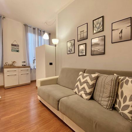 ראפאלו Mazzini 12 Very Central Apartment With Private Garage, Air Conditioning, Wifi, Just 50 Meters From The Beach מראה חיצוני תמונה