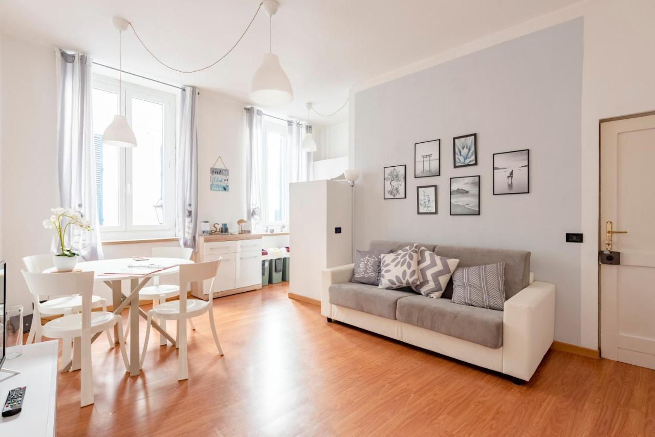 ראפאלו Mazzini 12 Very Central Apartment With Private Garage, Air Conditioning, Wifi, Just 50 Meters From The Beach מראה חיצוני תמונה