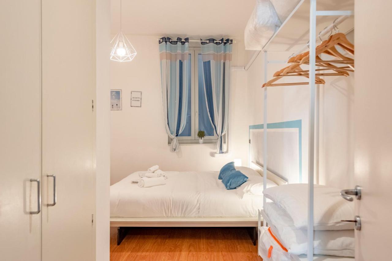 ראפאלו Mazzini 12 Very Central Apartment With Private Garage, Air Conditioning, Wifi, Just 50 Meters From The Beach מראה חיצוני תמונה