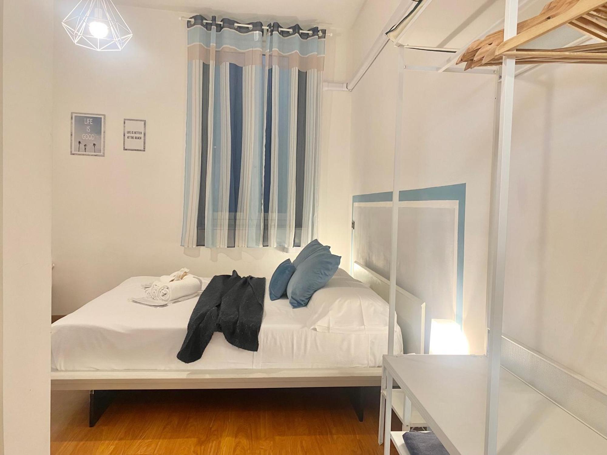 ראפאלו Mazzini 12 Very Central Apartment With Private Garage, Air Conditioning, Wifi, Just 50 Meters From The Beach מראה חיצוני תמונה