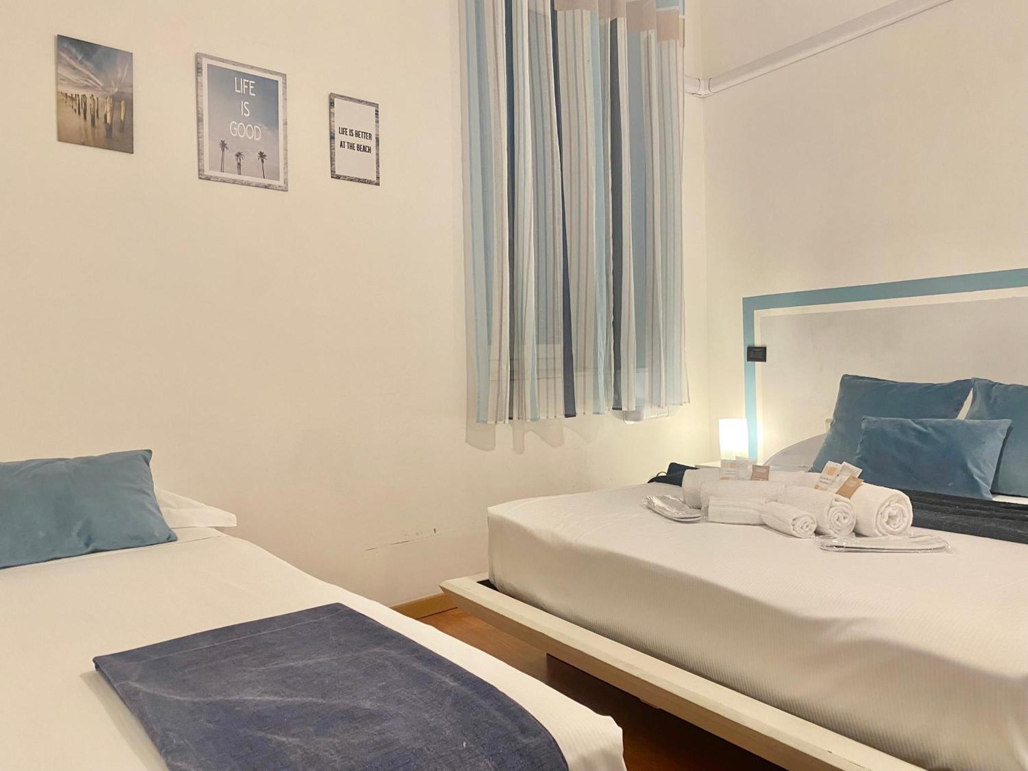 ראפאלו Mazzini 12 Very Central Apartment With Private Garage, Air Conditioning, Wifi, Just 50 Meters From The Beach מראה חיצוני תמונה