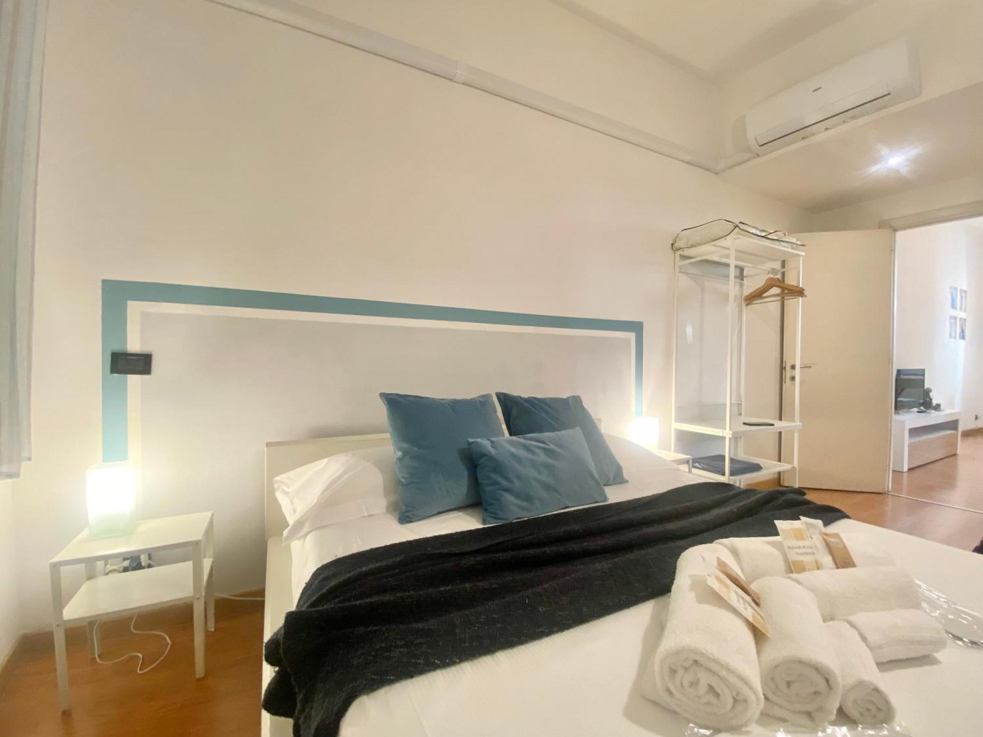 ראפאלו Mazzini 12 Very Central Apartment With Private Garage, Air Conditioning, Wifi, Just 50 Meters From The Beach מראה חיצוני תמונה