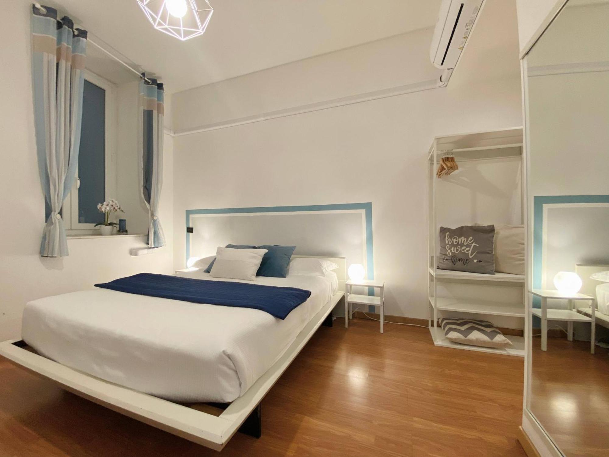 ראפאלו Mazzini 12 Very Central Apartment With Private Garage, Air Conditioning, Wifi, Just 50 Meters From The Beach מראה חיצוני תמונה